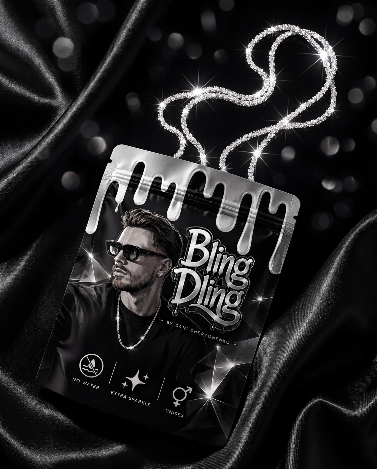 אריזת Bling Dling והשרשרת על בד שחור